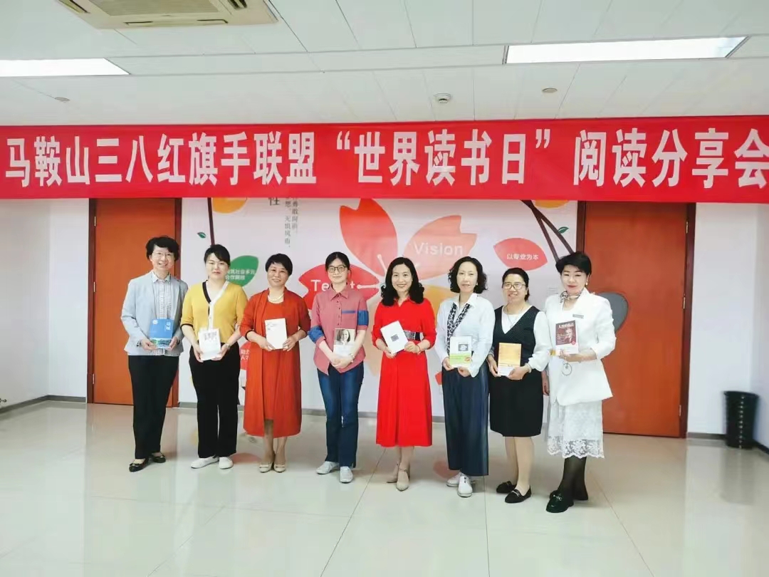 162503-110544.jpg 555146312.jpg