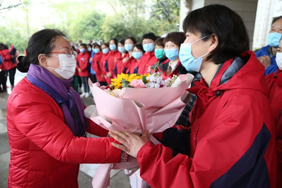 093606-367491.jpg 3.jpg