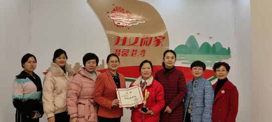 085022-459837.jpg 182932-701262.jpg