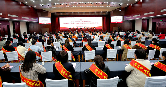 173225-101705.jpg 163007-158910.jpg