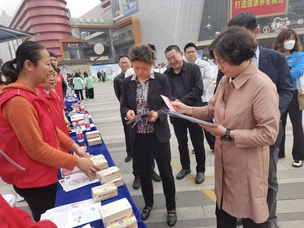 084027-201603.jpg 084027-201603.jpg