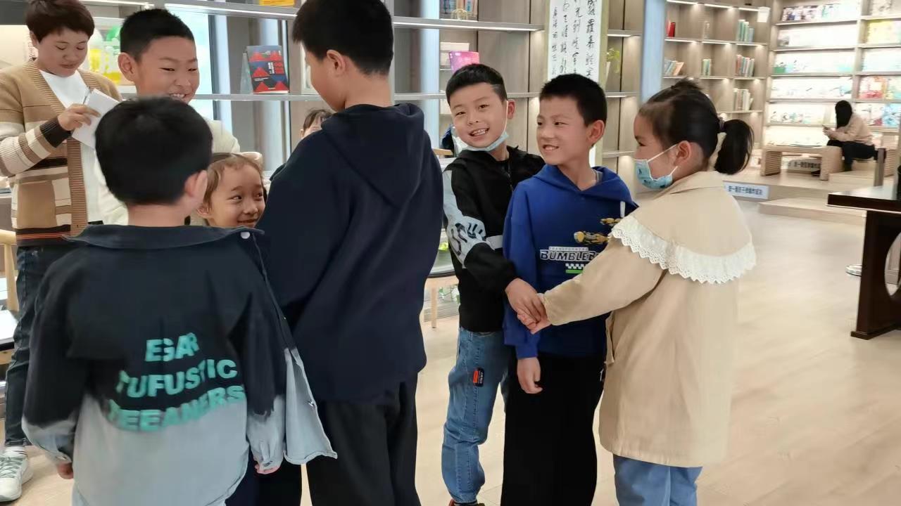 154848-102798.jpg 2.jpg