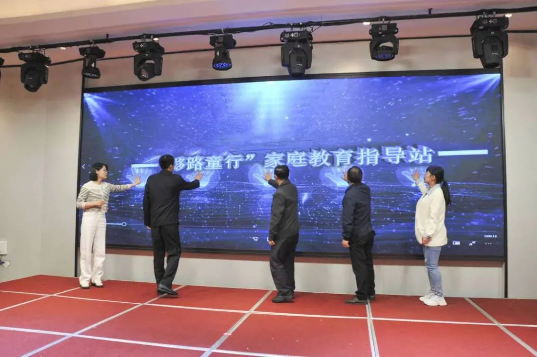 134546-738296.jpg 134546-738296.jpg