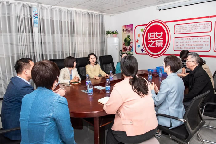 082046-686442.jpg 2.jpg