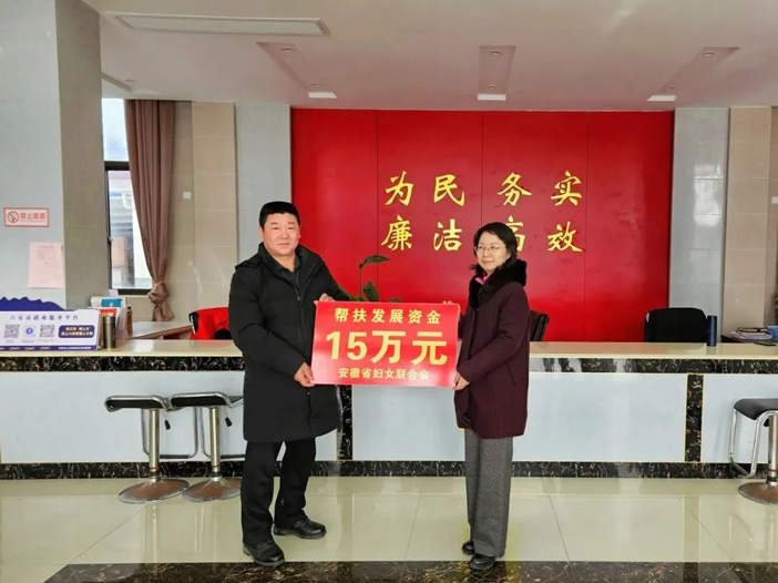 082257-160379.jpg 4.jpg