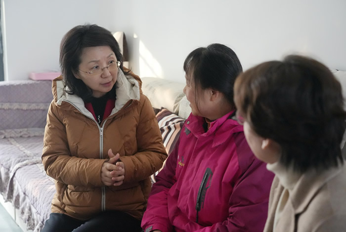 205249-499039.jpg 謝主席2.jpg