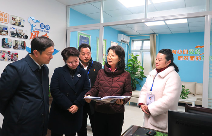 205257-200571.jpg 謝主席3.jpg