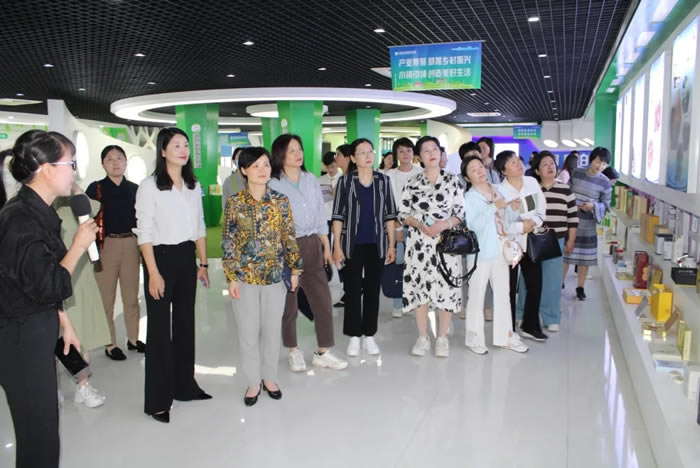 111300-429026.jpg 2.jpg