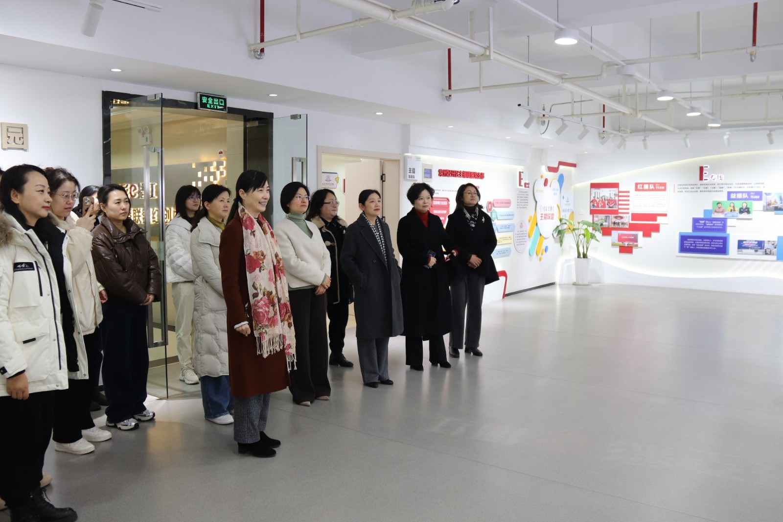 110639-121173.jpg 110639-121173.jpg