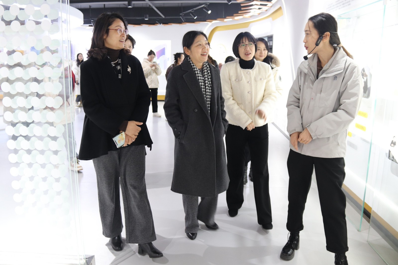 110833-895921.jpg 110833-895921.jpg