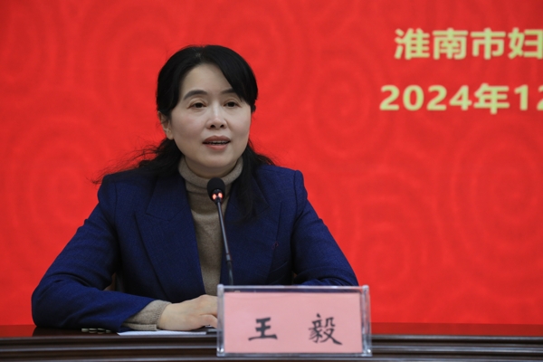 領(lǐng)導(dǎo)照片1_愛(ài)奇藝.jpg