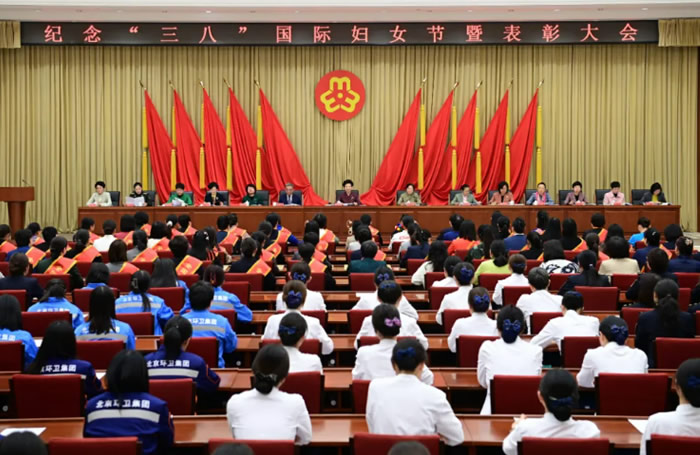 053123-144586.jpg 6.jpg