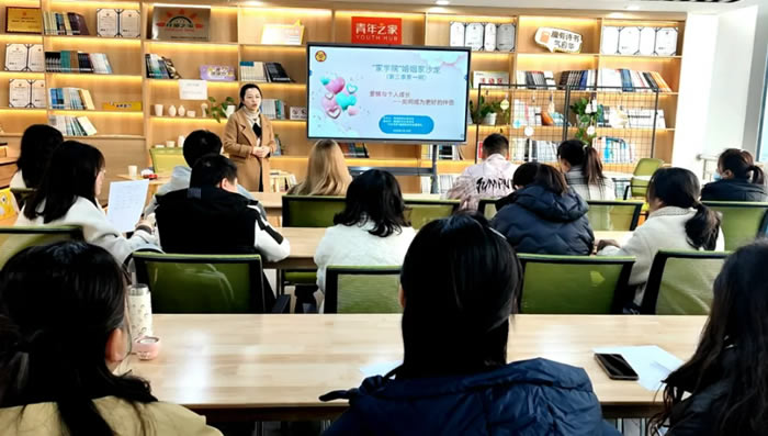 204739-715661.jpg 1.jpg