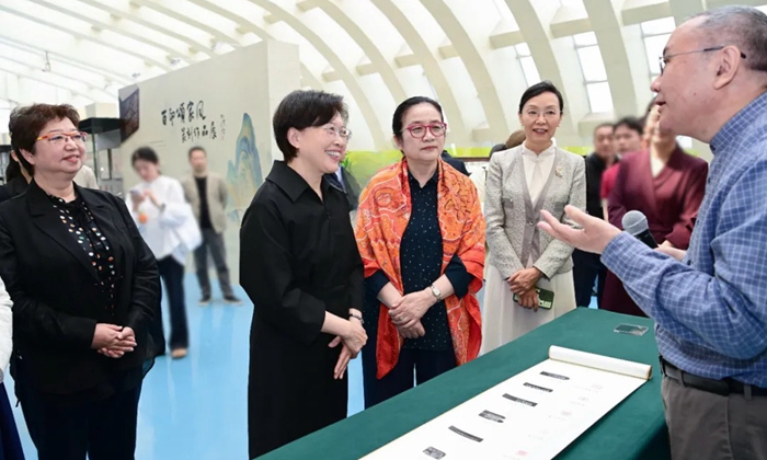 081045-239557.jpg 1.jpg