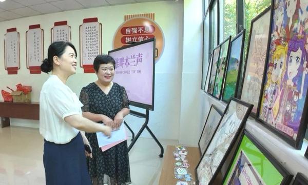 淮南市婦聯(lián)舉辦關(guān)愛孤獨(dú)癥兒童家庭暨2025愛心媽媽暑期關(guān)愛服務(wù)活動(dòng)2.jpg
