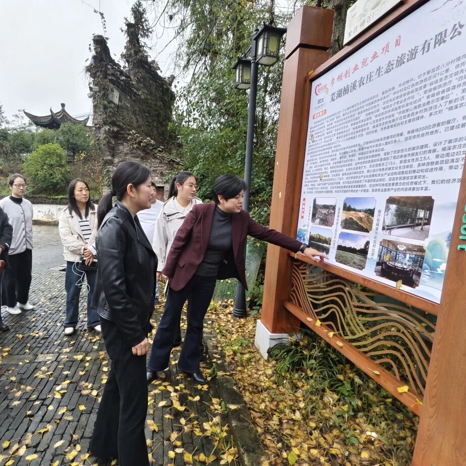 091901-942823.jpg 091901-942823.jpg